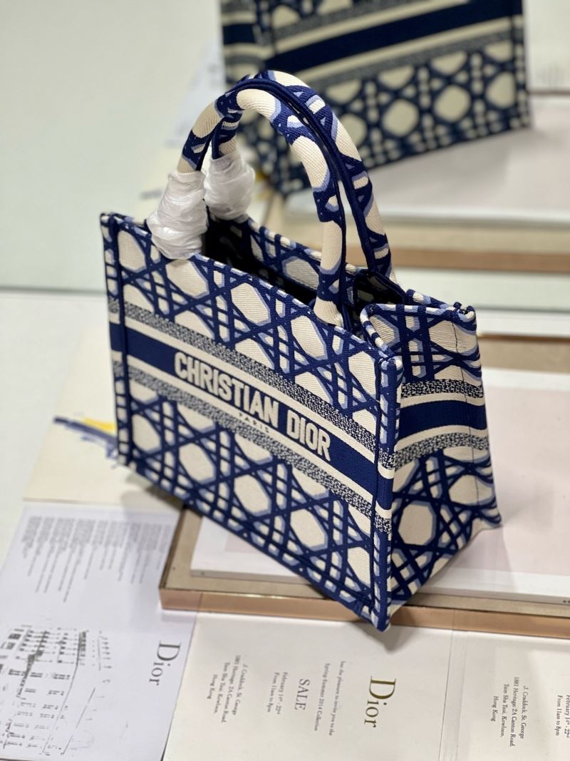 Christian Dior Shopping Bags